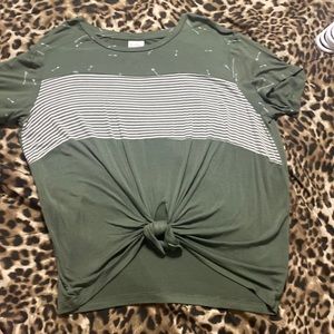 Green stripe shirt with arrows, size large from BELLE DU JOUR